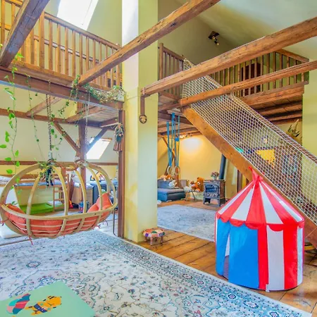 Kohouti Hnizdo Casa rural *